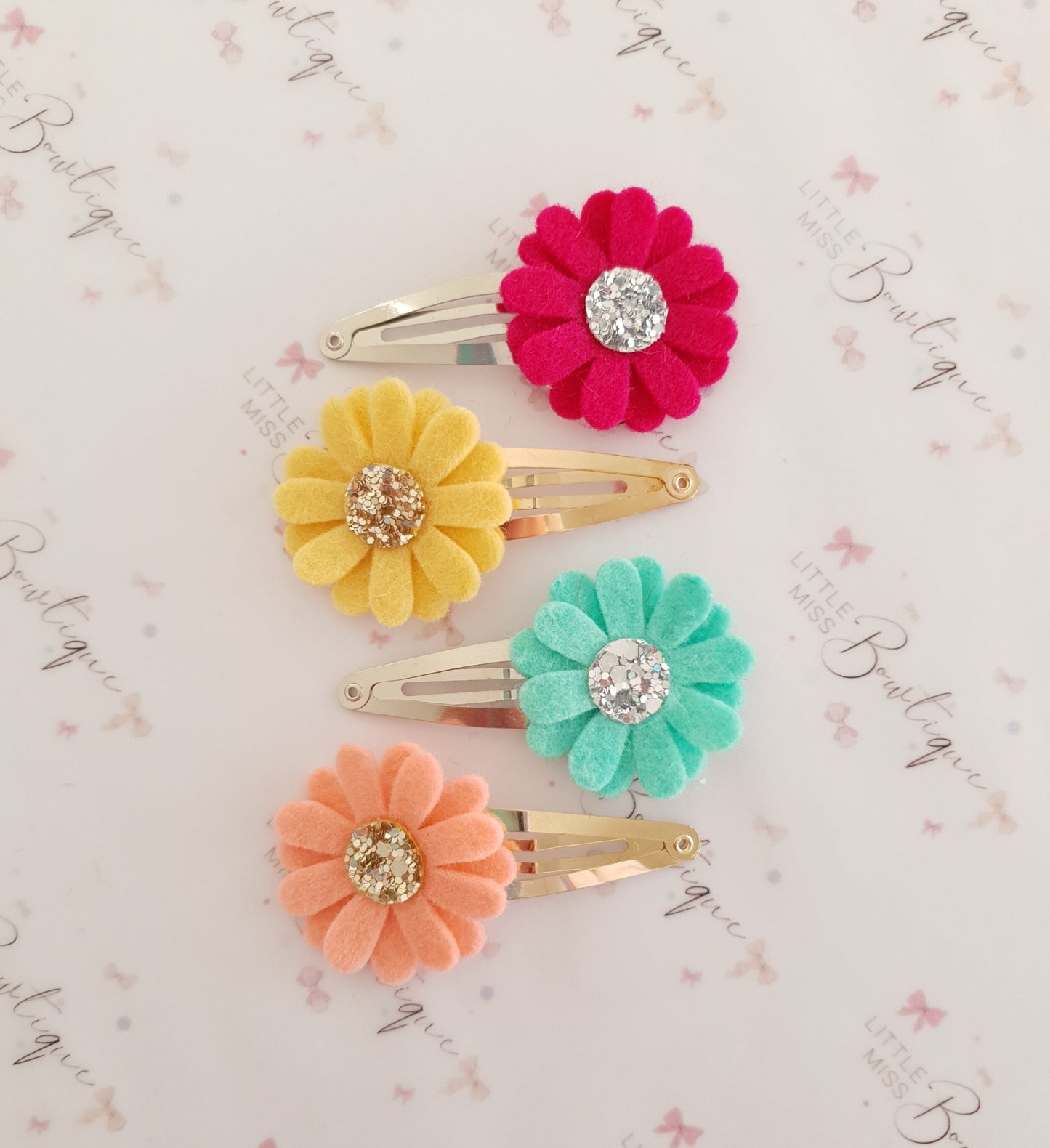 Bright Daisy Snap Clips