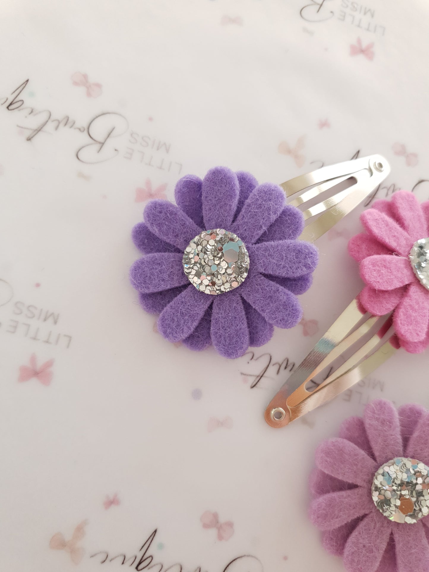 Purple Daisy Snap Clips