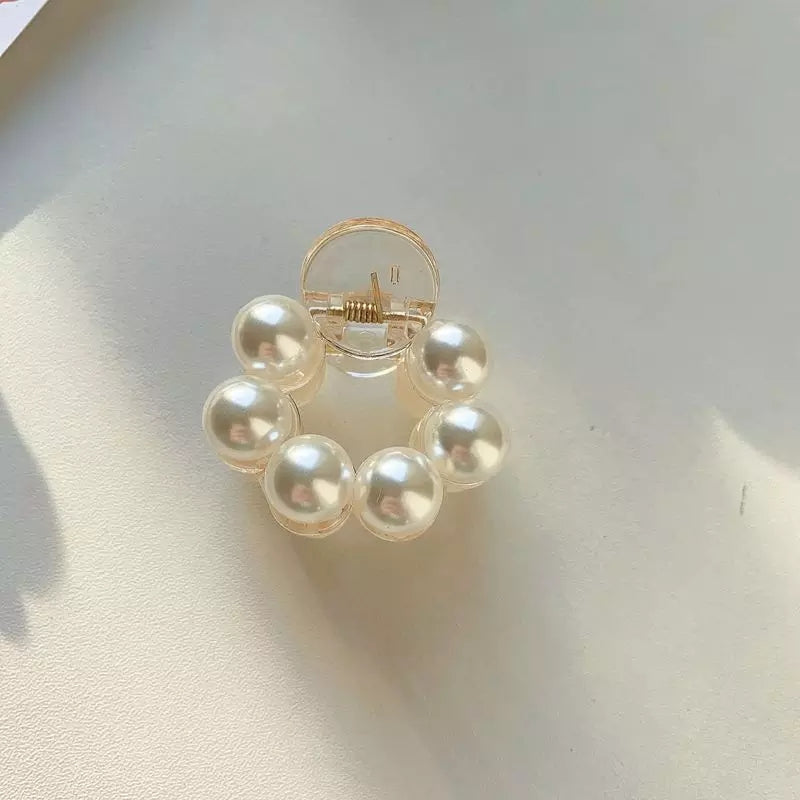 Pearl Claw Clips